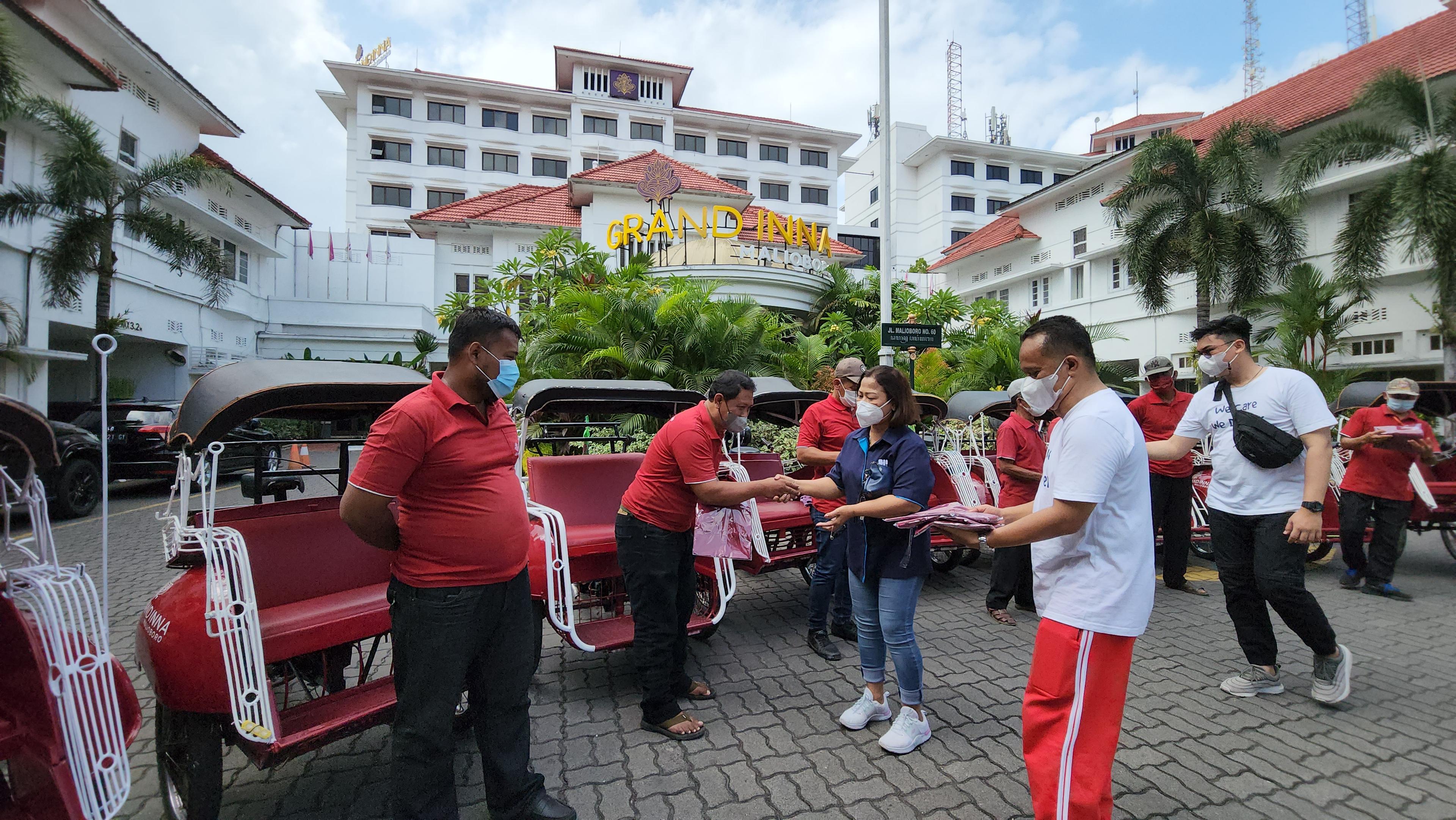 Rangkaian Program Tanggung Jawab Sosial dan Lingkungan Grand Inna Malioboro